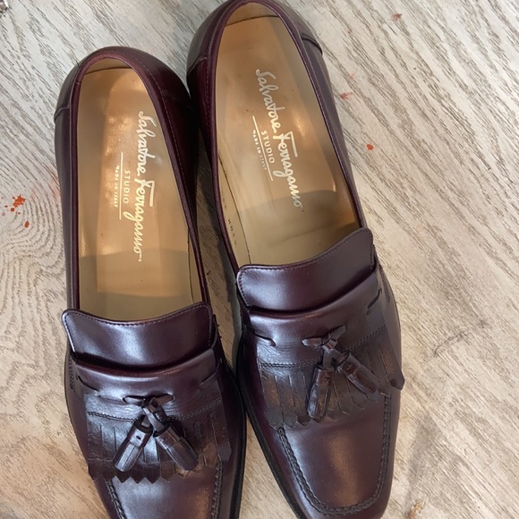 Salvatore FERRAGAMO Oxblood Leather Tassel Loafers Men Size 10B - Picture 8 of 9